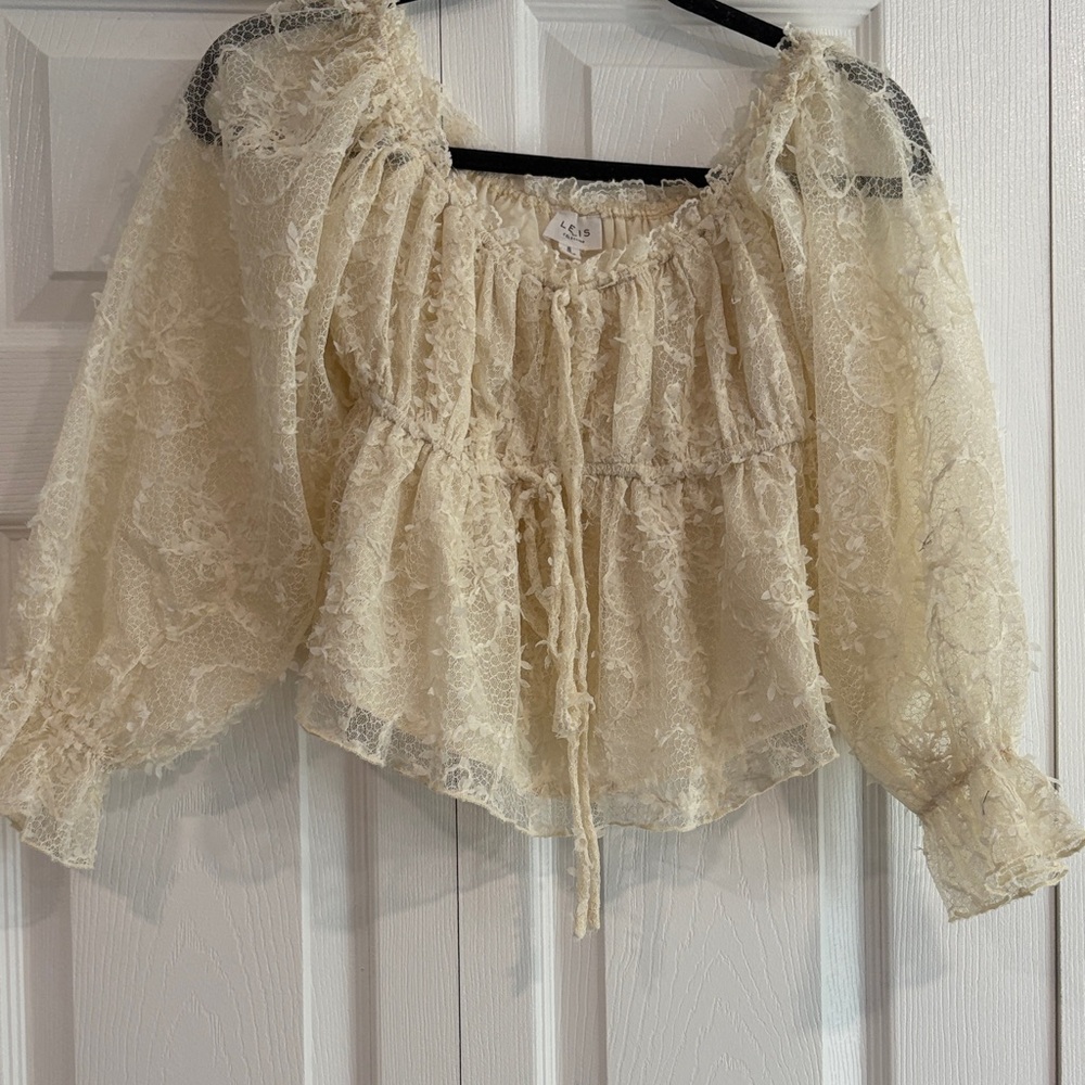 Le Lis Cream Lace Blouse